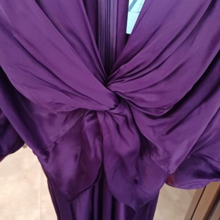 Vestido midi satinado morado Zara