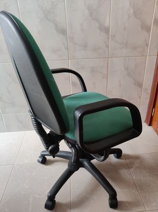 Silla giratoria oficina - verde