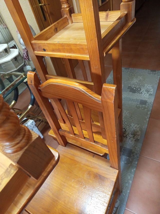 Sillas de madera