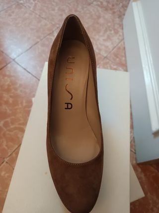 Zapatos de tacón unisa
