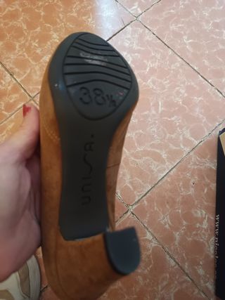 Zapatos de tacón unisa
