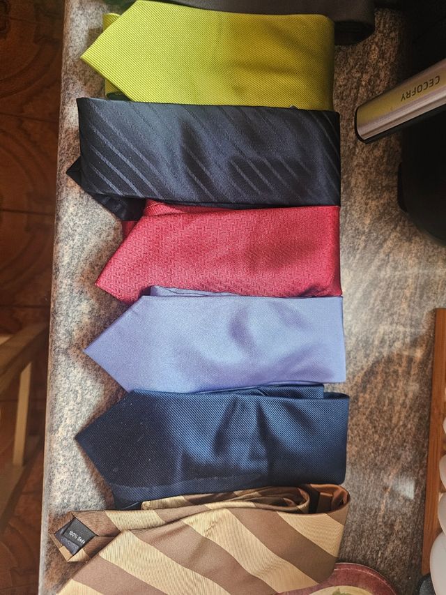 Corbatas - Colores Variados