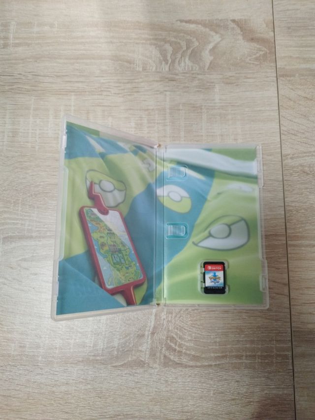 Pokémon Espada - Nintendo Switch