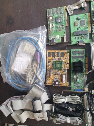 Hardware vintage, schede PCI/AGP, ATI + HDD IDE
