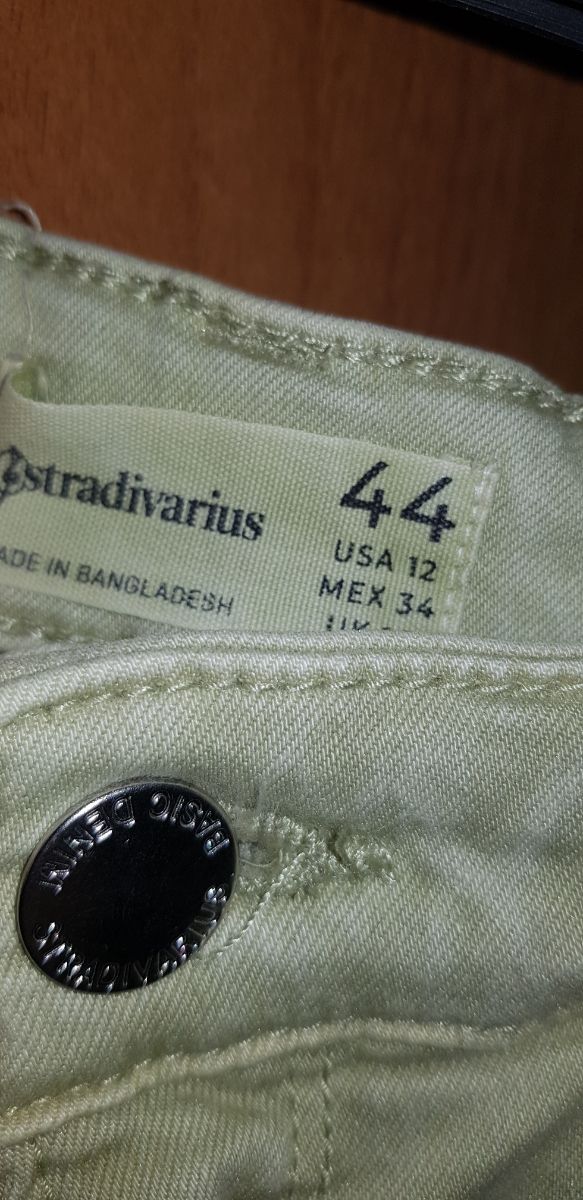 Pantalones verdes de Springfield