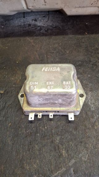 Regulador de corriente seat 600