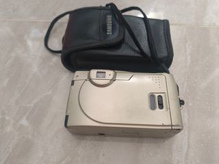Cámara Samsung fino 60S
