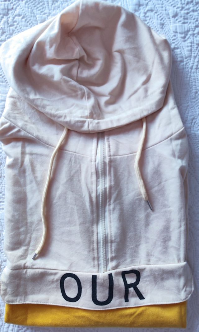 Sudadera bicolor capucha