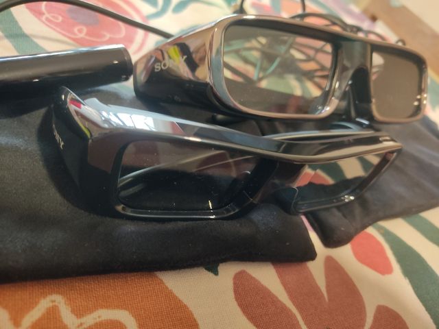 SONY occhiali 3D e trasmettitore 3D