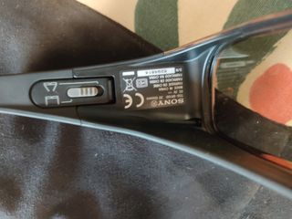 SONY occhiali 3D e trasmettitore 3D