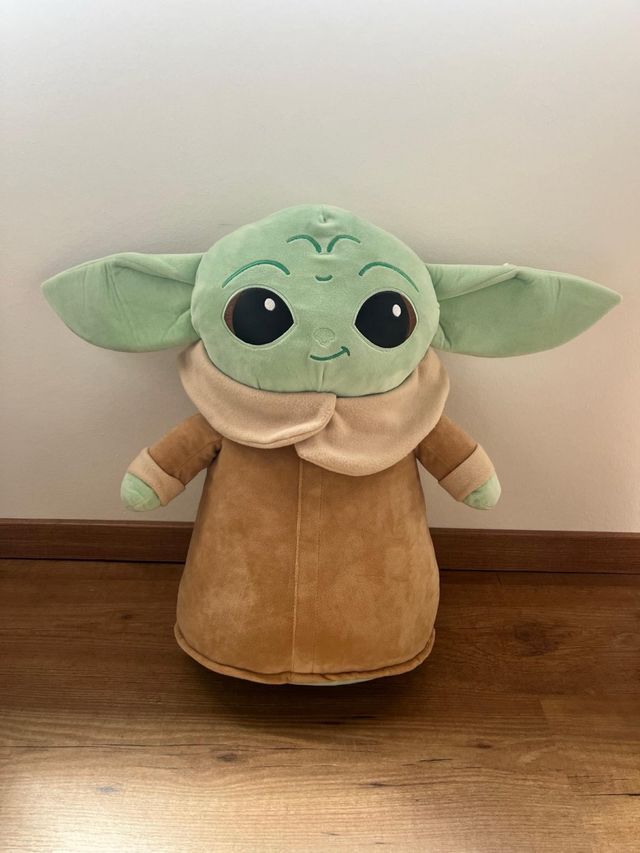 Peluche Baby Yoda grande