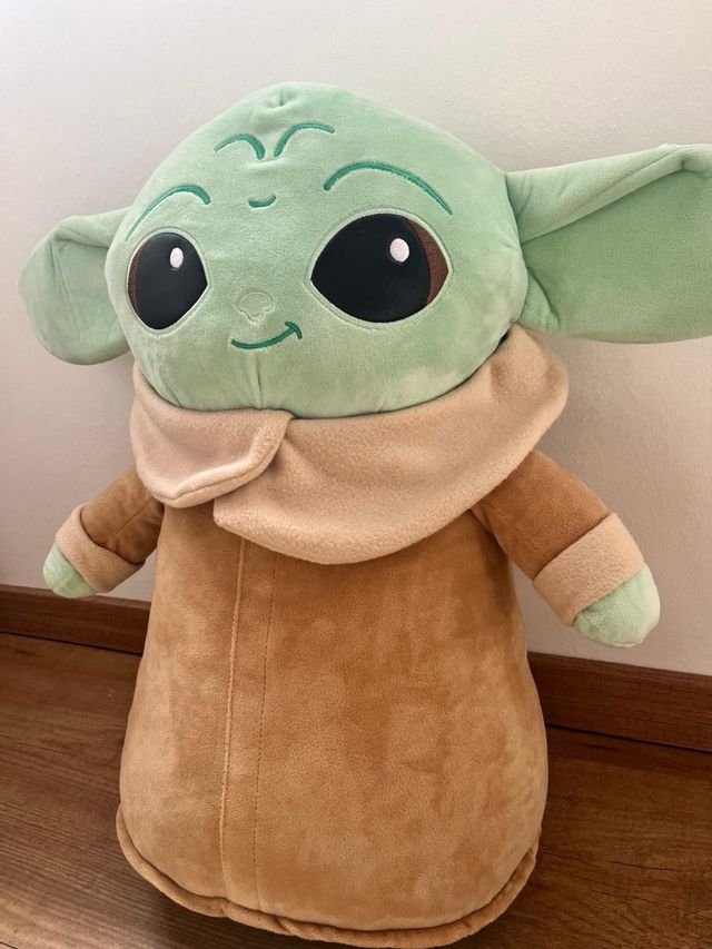 Peluche Baby Yoda grande