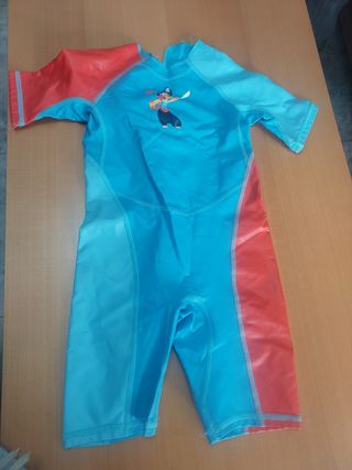 Bañador neopreno niño 1-2 años.
Decathlon 