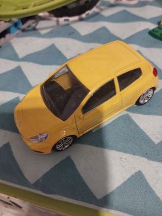 Macchinina Renault Clio