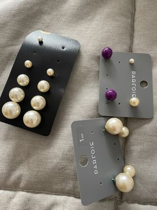 Pendientes Parfois - perlas & morado