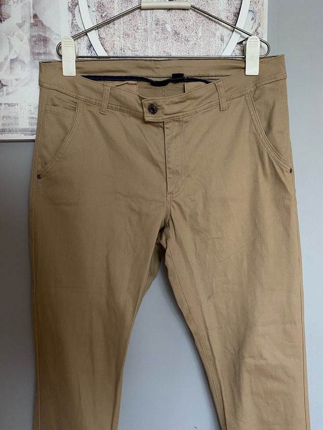 Pantalones beige soft pitillos T.XL casi nuevos