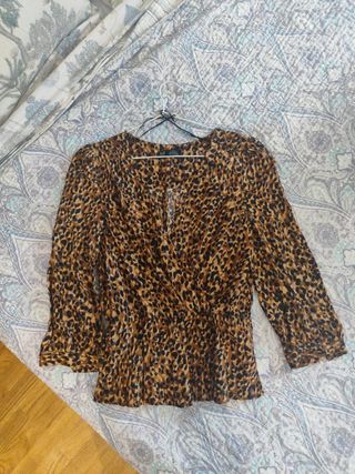 Blusa Zara leopardo