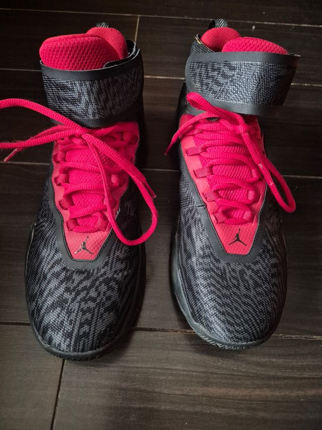 Zapatillas Nike Jordan - Talla 43