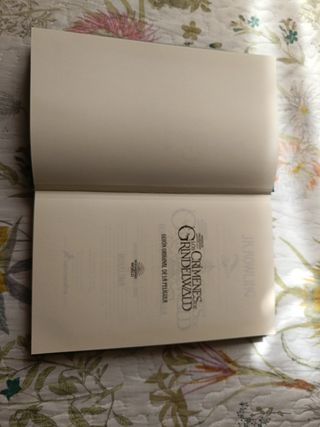Los crímenes de Grindelwald. Guion original de ...