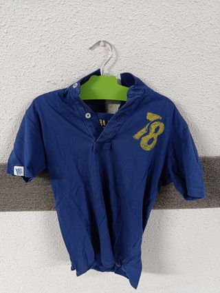 camiseta del zara color azul talla 5 6 años.