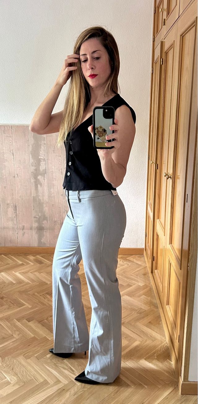 Pantalones campana grises