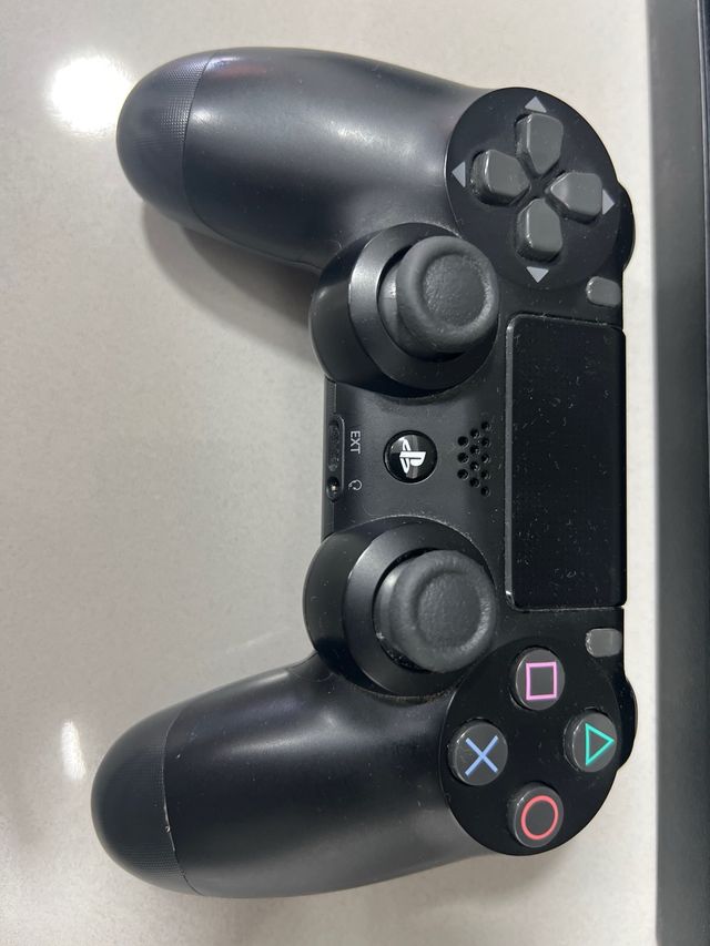 Ps4 con mando