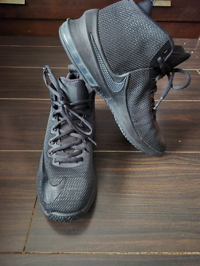 Zapatillas Nike talla 42,5