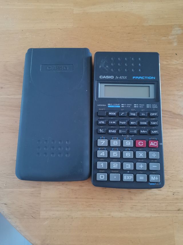 Calculadora Casio fx-82SX científica