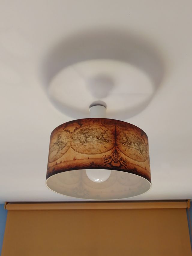 Lámpara techo vintage mapa mundo