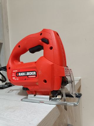 Sierra sable Black+Decker KS888E