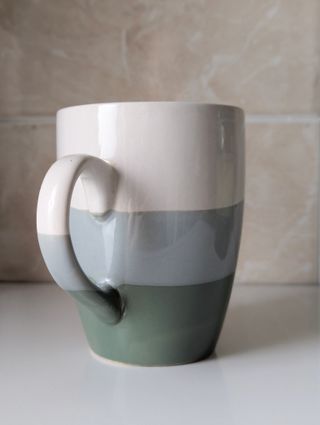 Tazza in ceramica a tre colori