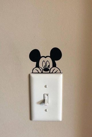 Vinilos decorativos interruptor Rayna