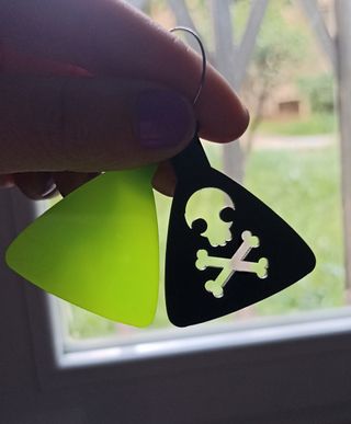 Pendiente calavera marca "Thunderliet"