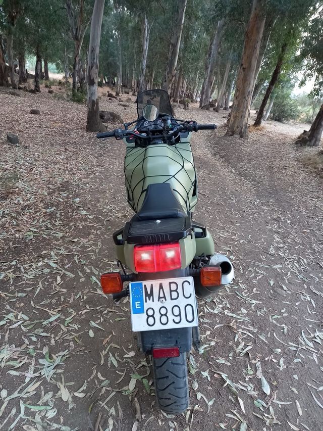 Moto supertenere 750