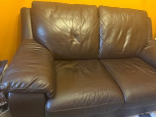 Sofá 2 plazas - Cuero marrón