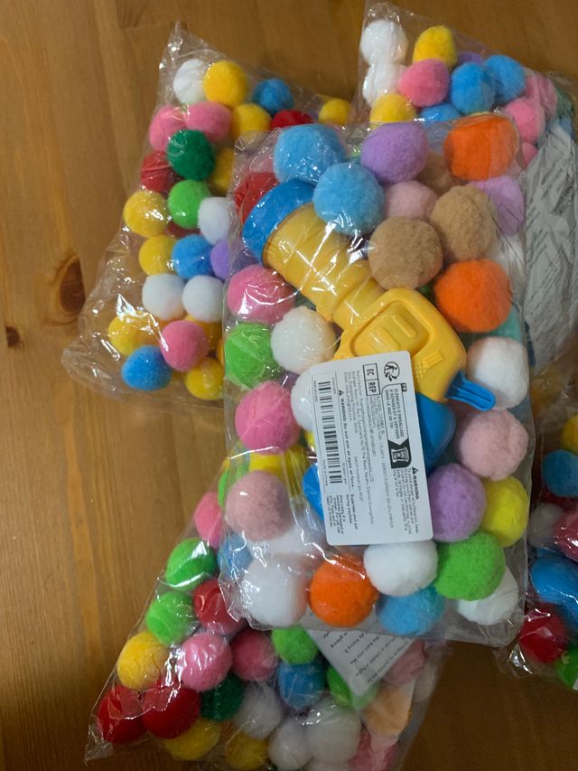 Juego de lanzador de pelotas de gato de peluche