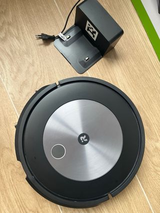 iRobot Roomba j7