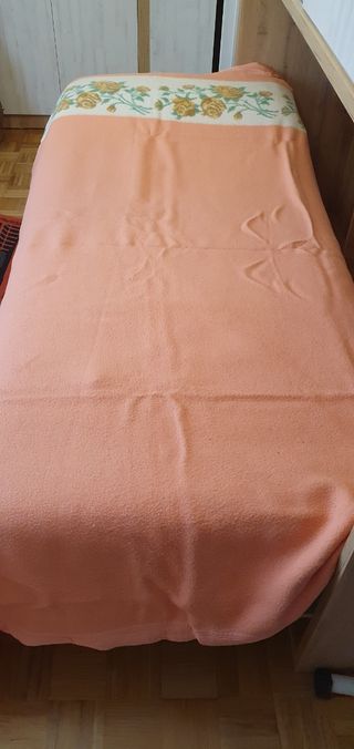 Manta entretiempo cama 90-105cm