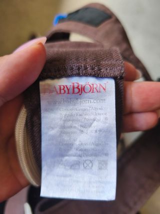 Mochila portabebés Babybjörn marrón