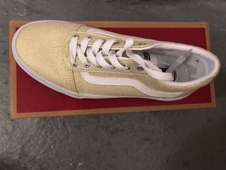 Vans T.37