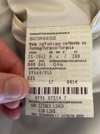 Americana HUGO BOSS LINO como nueva. Color azul