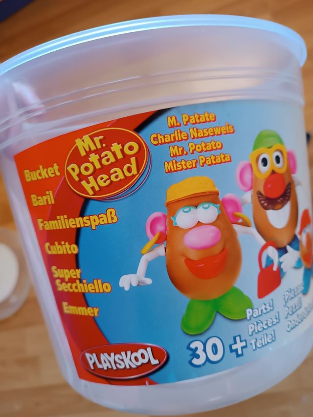 Familia mr potato