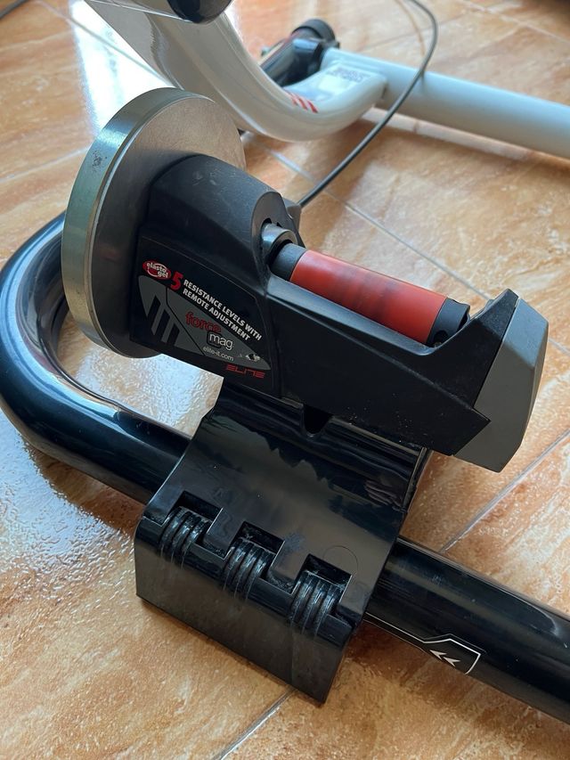 Rodillo entrenamiento bicicleta Elite Force