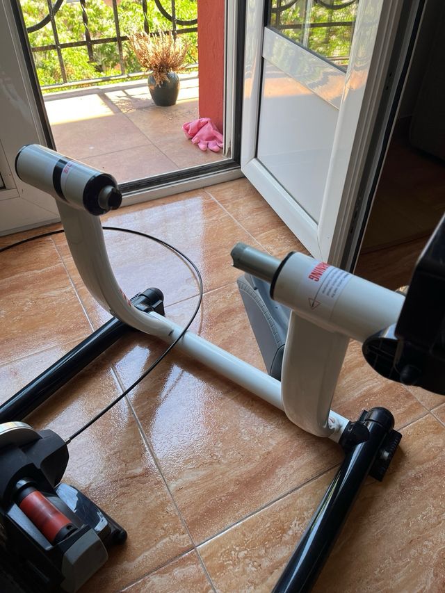 Rodillo entrenamiento bicicleta Elite Force