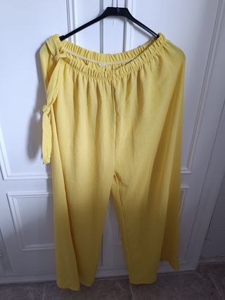 Pantalón Anchos Amarillos