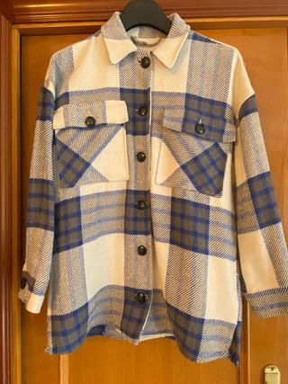 Sobrecamisa cuadros azul y blanco