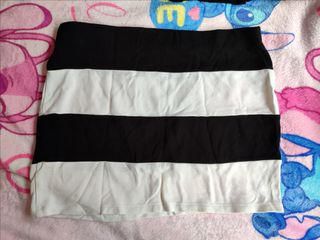Falda Blanco rayas blancas y negras - T36
