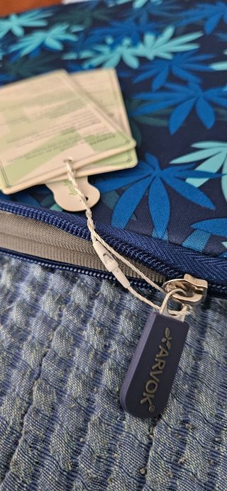 Funda Protectora Arvok 13 13,3 14 Pulgadas 