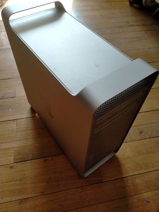 Mac Pro Dual Core 2x2.66 GHz