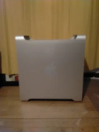 Mac Pro Dual Core 2x2.66 GHz